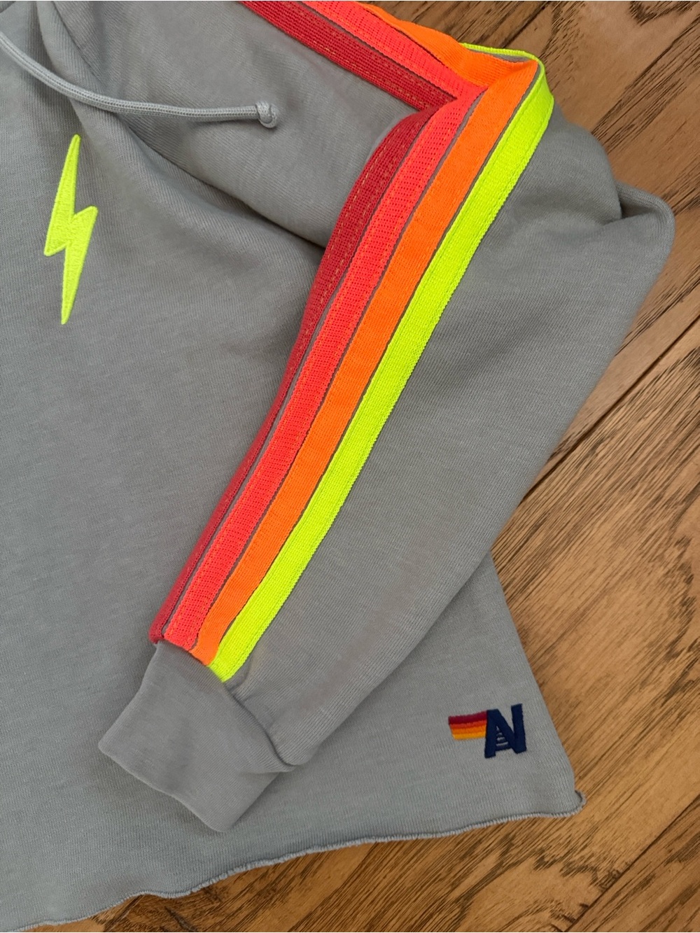 Aviator Nation Cropped Gray Neon Yellow Hoodie Top Sweatshirt Neon Stripe Sleeve - Picture 3 of 5